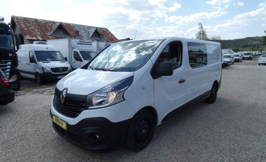 Renault Trafic Mixt 6 locuri + spatiu de marfa