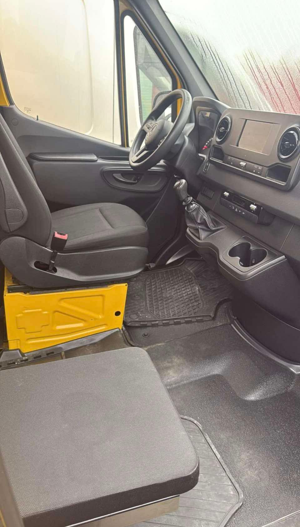 Mercedes Sprinter / stoc 2 unitati