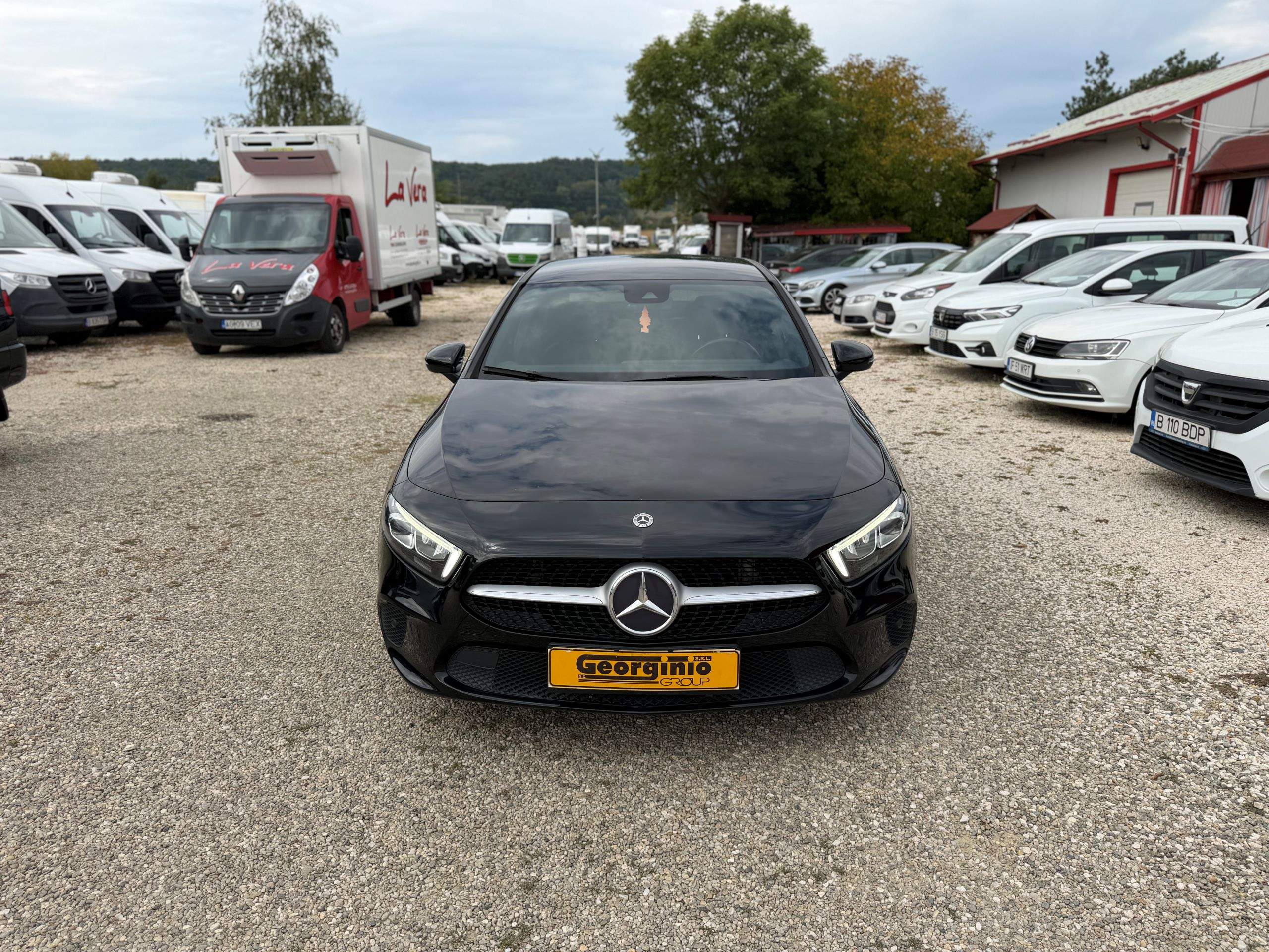 Mercedes-Benz A180d 7G Sedan