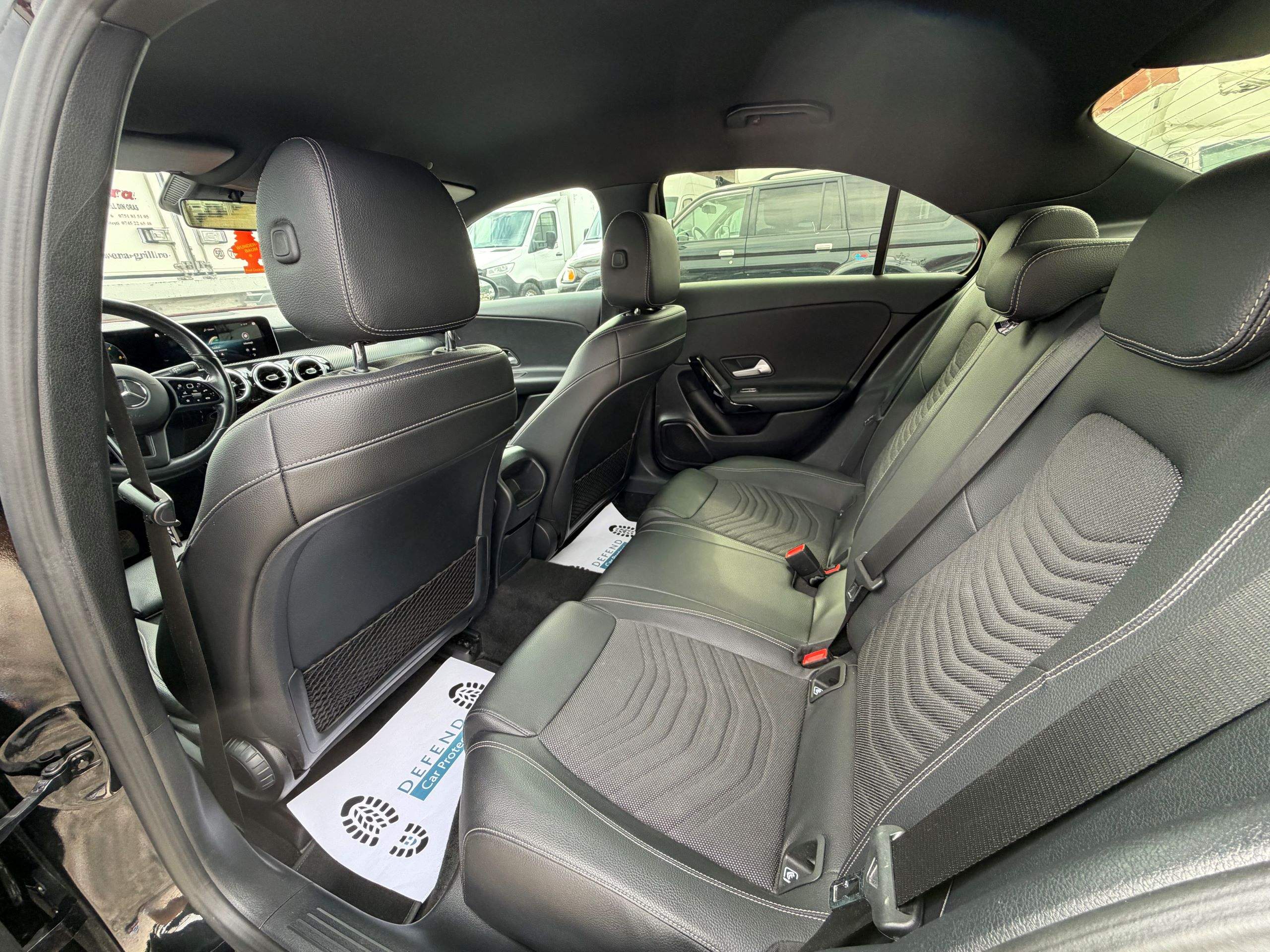 Mercedes-Benz A180d 7G Sedan