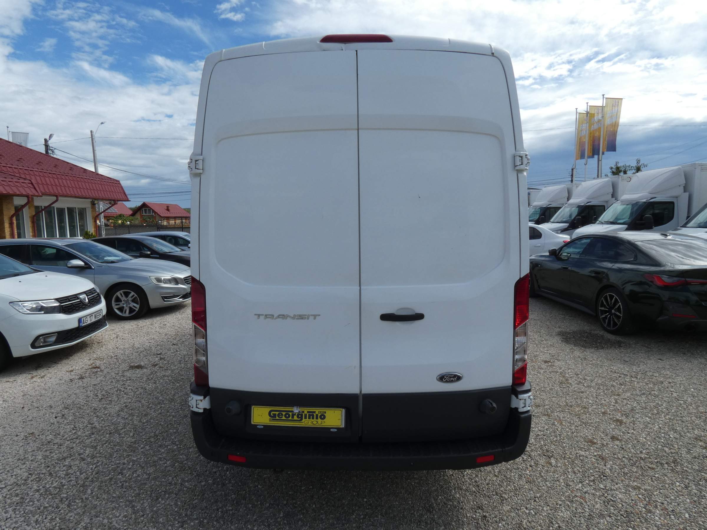 Ford Transit Jumbo cu macara Palfinger