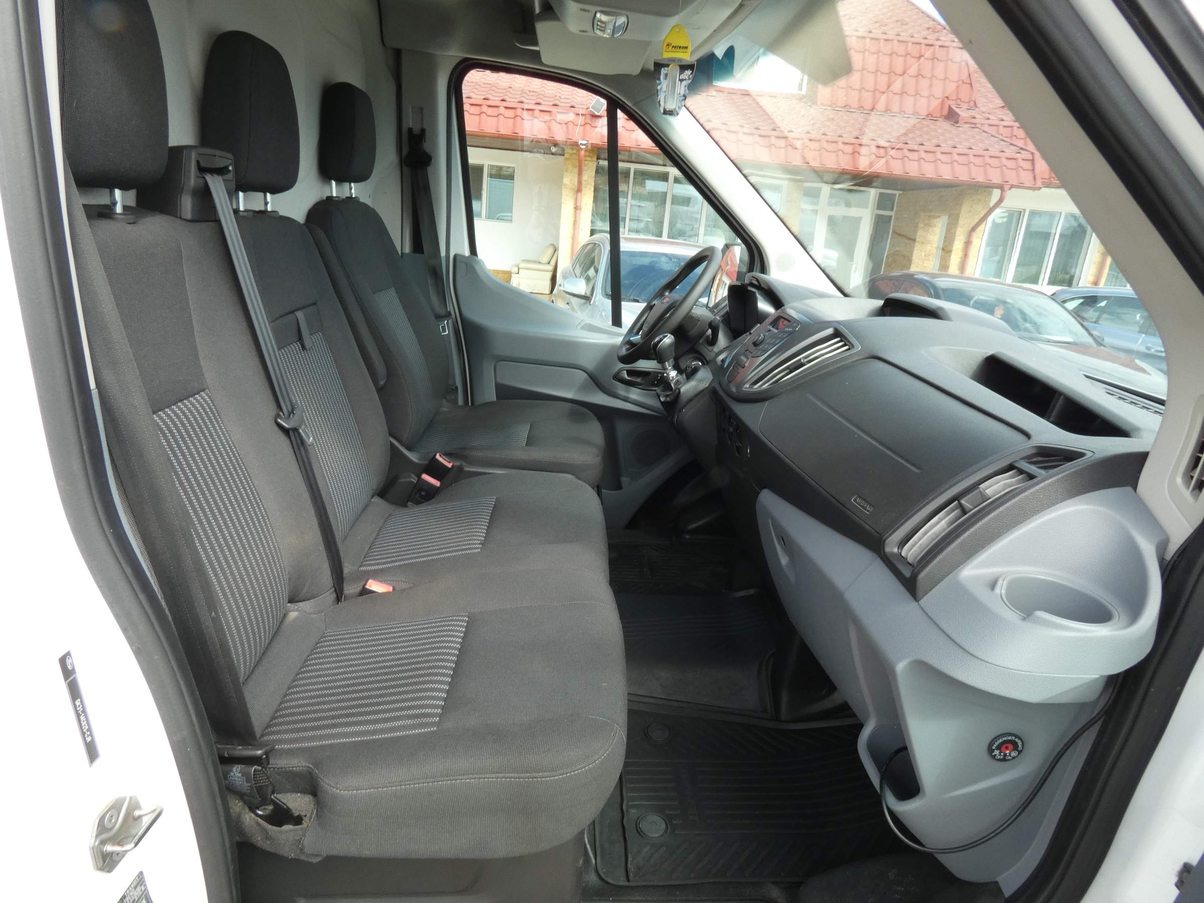 Ford Transit Jumbo cu macara Palfinger